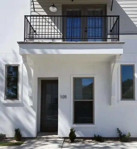 Hébergement de vacances New Oakview Loft - River Ranch - 85 Tv - Office - Nespresso - 2 King Beds *